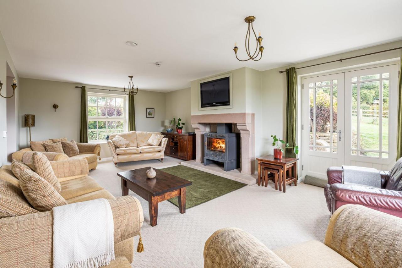 Tinkers Folly Villa Harrogate Eksteriør bilde